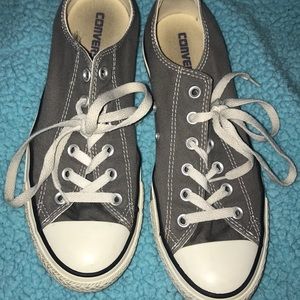 Grey converse